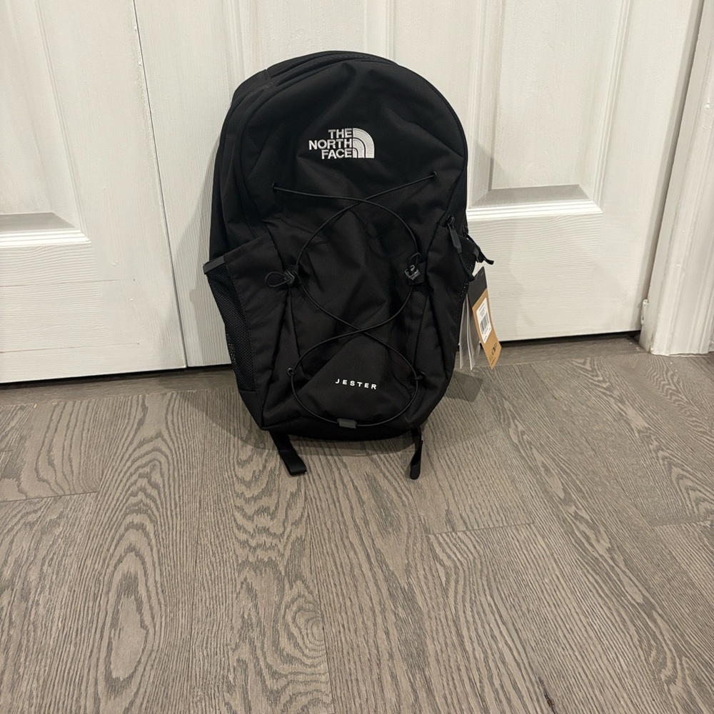 The North Face Men's Jet Black Backpack